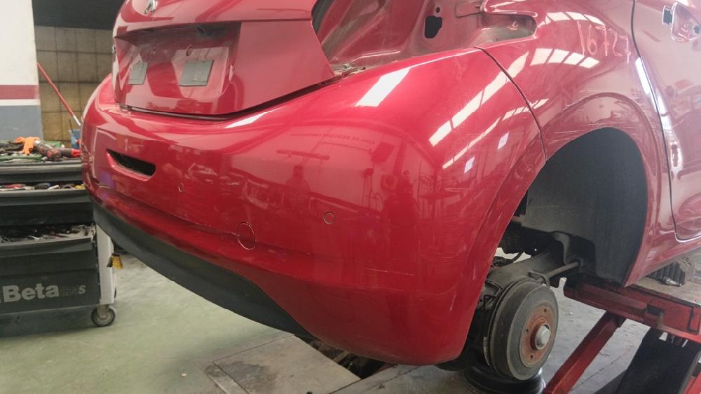 PARAGOLPES TRASERO PEUGEOT 208 1.2 VTI ETG 82CV