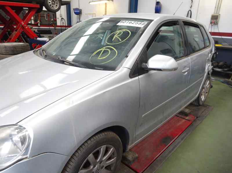 FARO ANTINIEBLA DERECHO VOLKSWAGEN POLO 2009 1.4 TD MT 70CV | 51KW