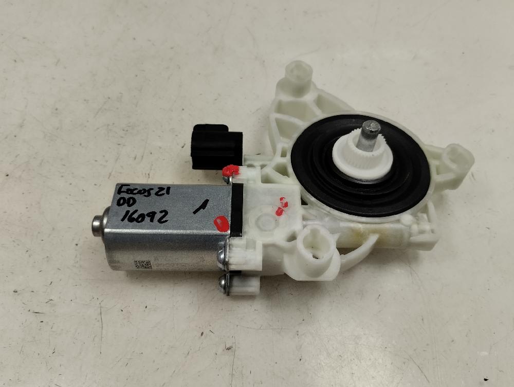 MOTOR ELEVALUNAS DELANTERO DERECHO FORD FOCUS 1.0 ECOBOOST MT 100CV | 74KW
