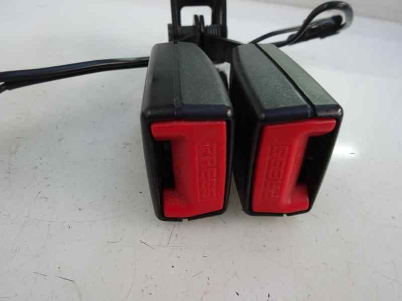 ANCLAJE CINTURON TRASERO IZQUIERDO CITROEN C5 2009 2.0 HDI MT 140CV