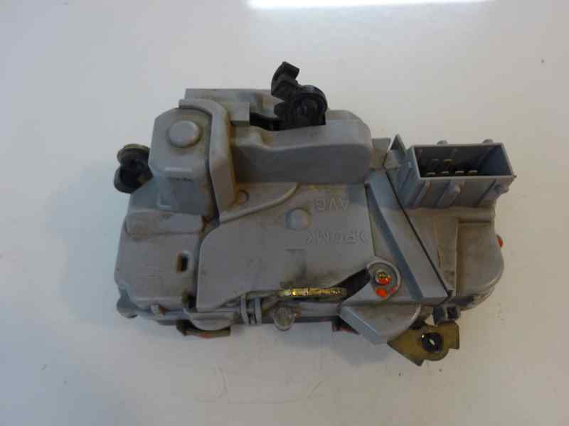 CERRADURA PUERTA DELANTERA IZQUIERDA PEUGEOT 306 1.9 D MT 69CV
