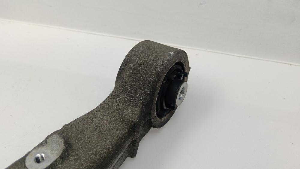 BRAZO SUSPENSION INFERIOR TRASERO IZQUIERDO AUDI A8 3.7 AT 4WD 280CV | 206KW