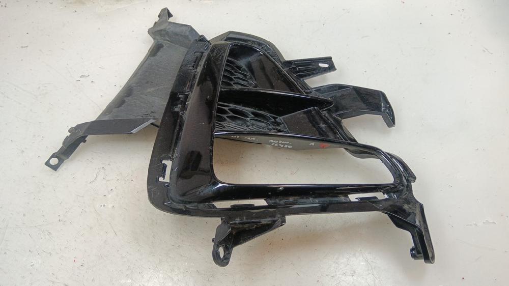 REJILLA PARAGOLPES IZQUIERDA KIA CEED 1.6 CRDI DCT 136CV