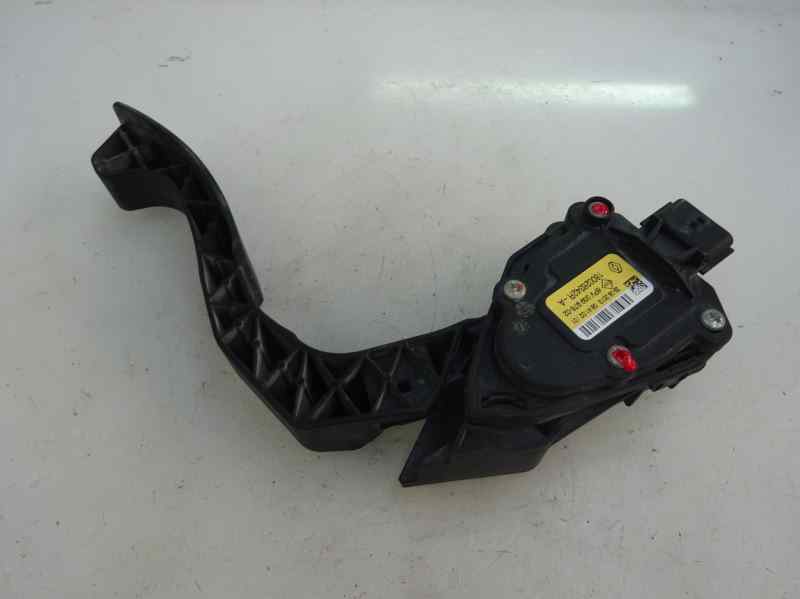 POTENCIOMETRO PEDAL DACIA DUSTER 1.5 MT 110CV DIESEL