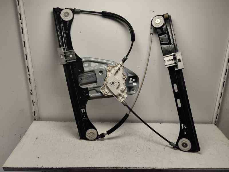 ELEVALUNAS DELANTERO DERECHO MERCEDES BENZ CLASE C 2.2 MT 143CV | 105KW