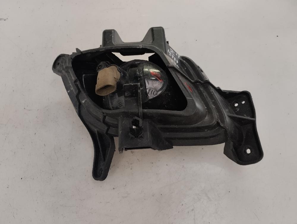 FARO ANTINIEBLA IZQUIERDO HYUNDAI I30 1.6 MT 122CV | 90KW