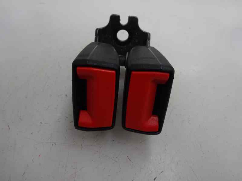 ANCLAJE CINTURON TRASERO DERECHO FORD FOCUS 1.0 ECOBOOST MT 125CV