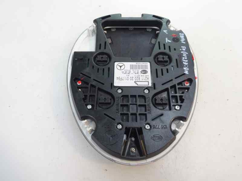 LUZ INTERIOR MERCEDES BENZ CLASE E 2003 3.2 320 CDI 5G-TRONIC 204CV