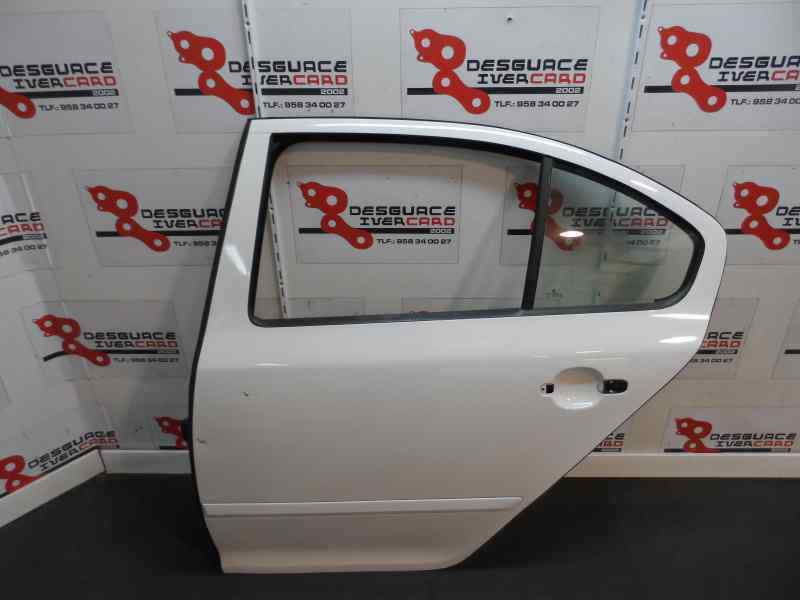 PUERTA TRASERA IZQUIERDA SKODA OCTAVIA 1.6 MT 102CV | 75KW