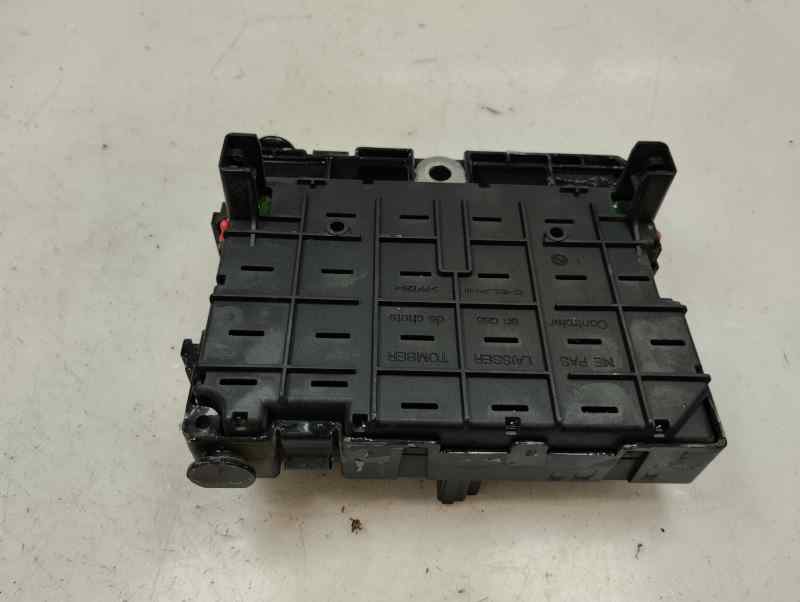 CAJA RELES FUSIBLES PEUGEOT 206 1.4 MT 75CV