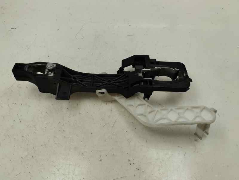 SOPORTE MANETA EXTERIOR PUERTA TRASERA DERECHA HYUNDAI IX35 2.0 CRDI MT 4WD 136CV