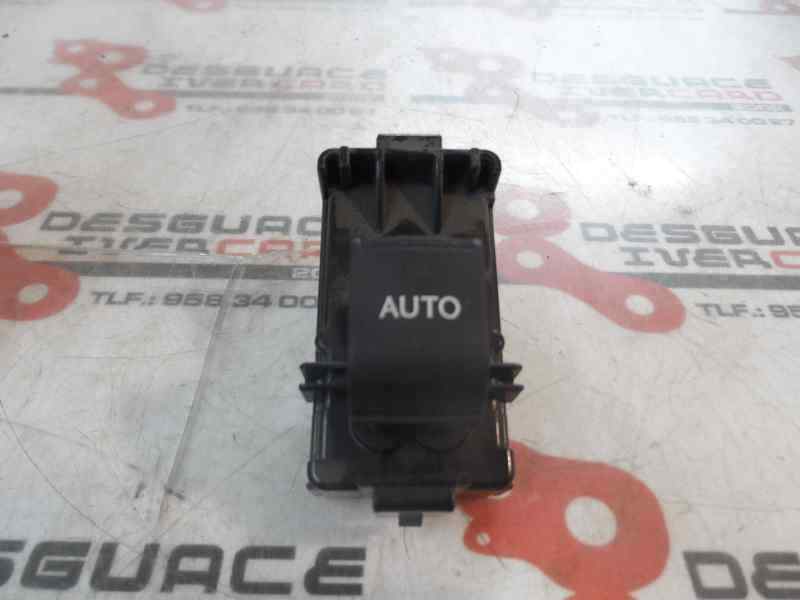 MANDO ELEVALUNAS TRASERO DERECHO TOYOTA YARIS OTROS