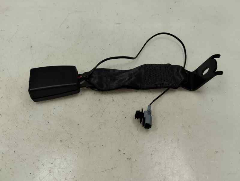 ANCLAJE CINTURON TRASERO IZQUIERDO RENAULT TWINGO 0.9 AMT 90CV | 66KW