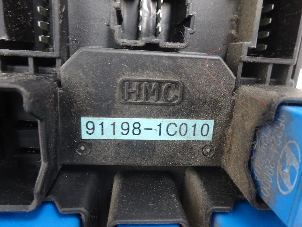 CAJA RELES FUSIBLES HYUNDAI GETZ 2005 1.5 CRDI MT 82CV