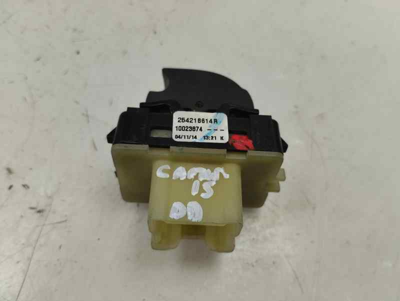 MANDO ELEVALUNAS DELANTERO DERECHO RENAULT CAPTUR 1.2 AMT 120CV | 85KW