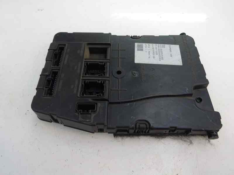 CAJA RELES FUSIBLES RENAULT MEGANE 1.5 DCI MT 80CV | 59KW