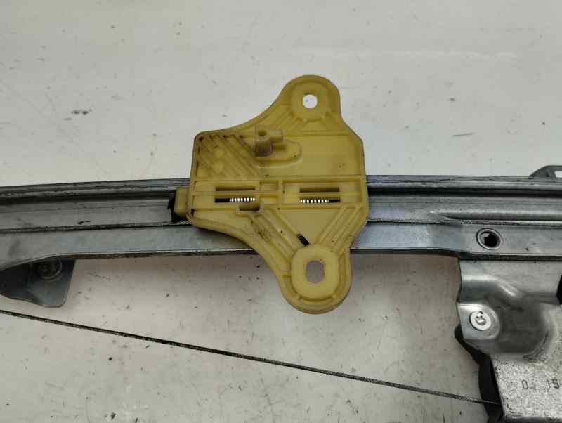 ELEVALUNAS DELANTERO DERECHO RENAULT CLIO 0.9 TSE MT 90CV