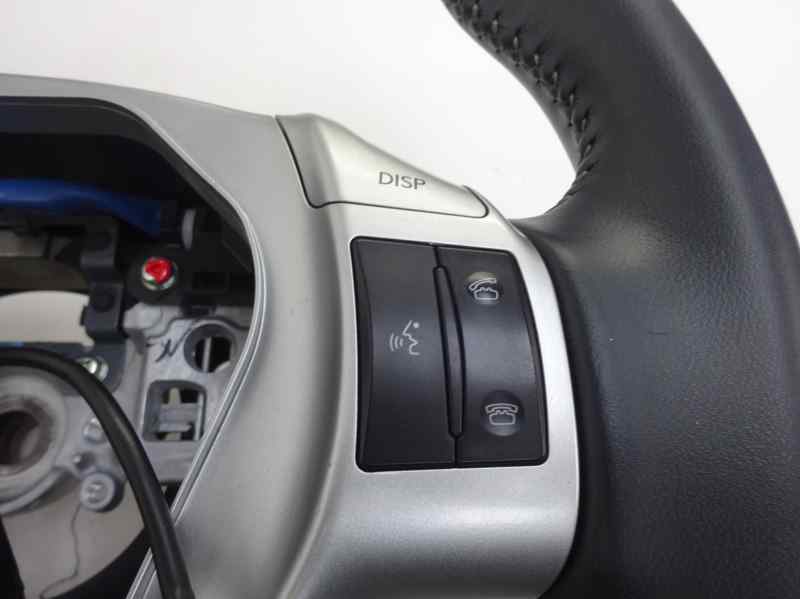 VOLANTE LEXUS CT 1.8CVT 99CV | 73KW