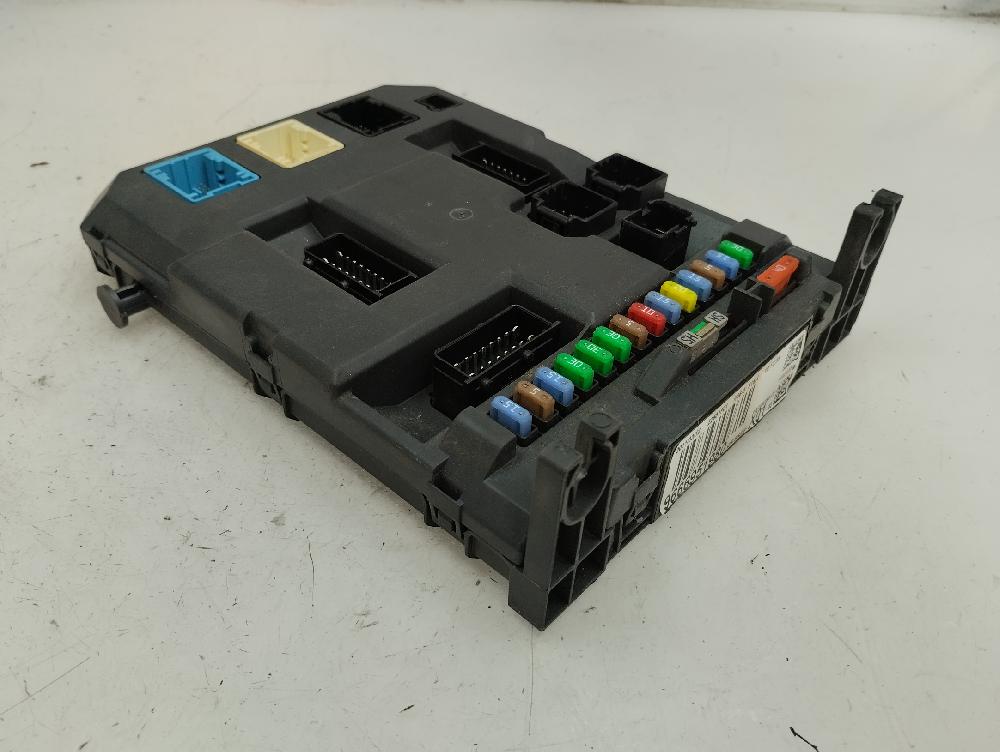 CAJA RELES FUSIBLES PEUGEOT 207 1.4 MT 73CV