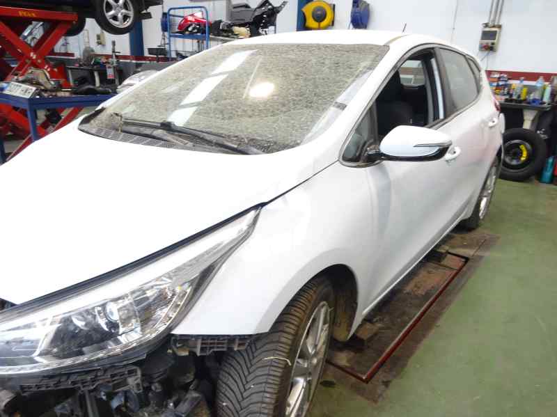 RETENEDOR PUERTA KIA CEED 1.6 MT 129CV | 95KW