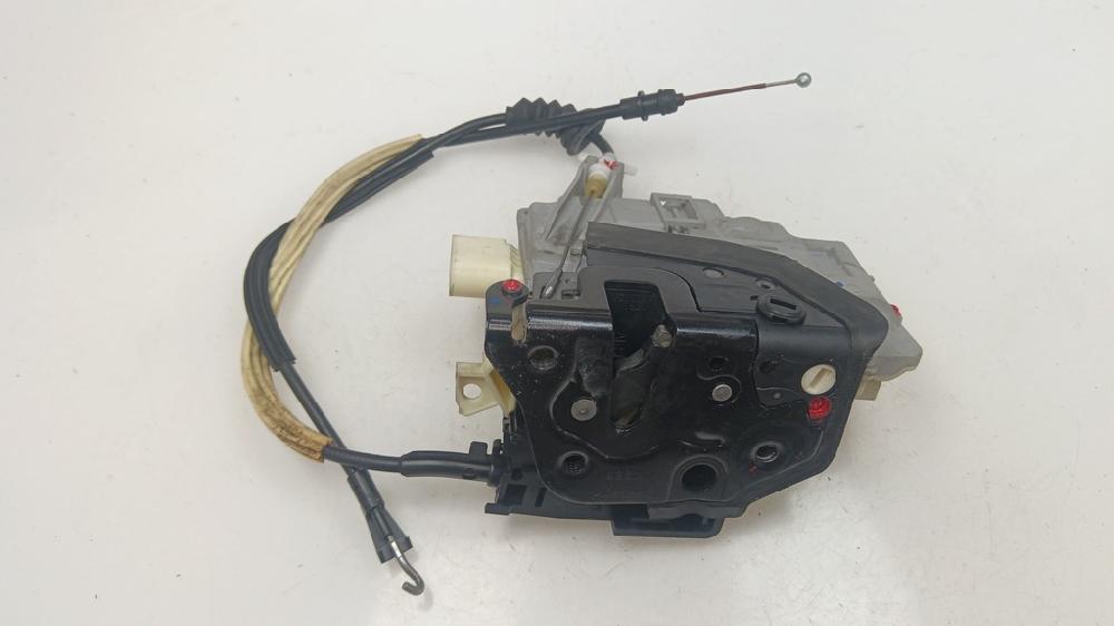 CERRADURA PUERTA TRASERA DERECHA VOLKSWAGEN PASSAT PASSAT 2.0 140CV TDI 103KW