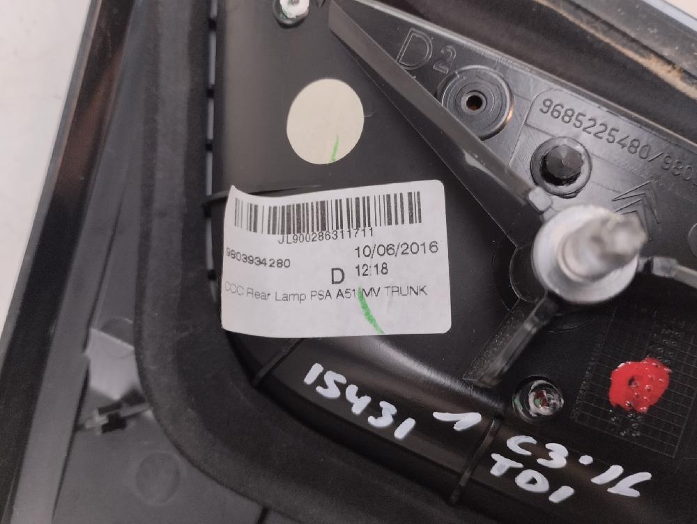 PILOTO TRASERO DERECHO INTERIOR CITROEN C3 1.2 MT 82CV | 60KW