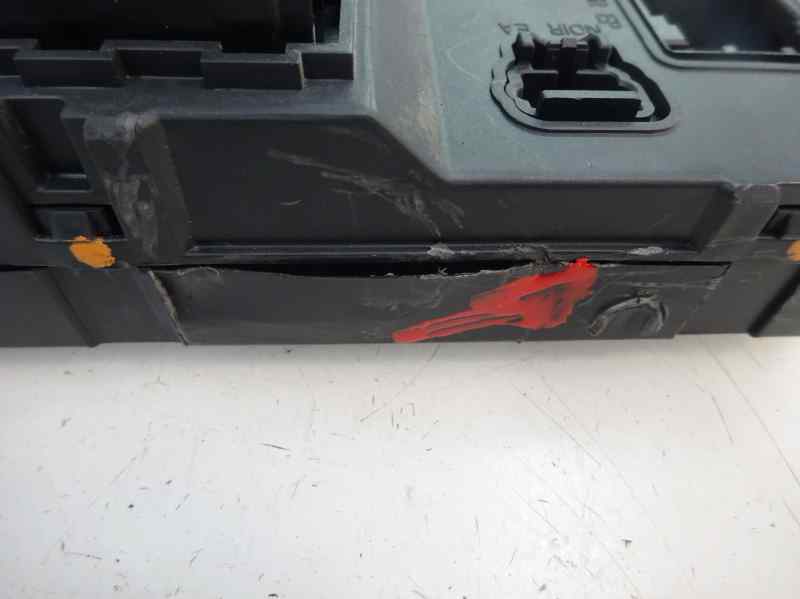 CAJA RELES FUSIBLES CITROEN XSARA PICASSO 1.6 88CV