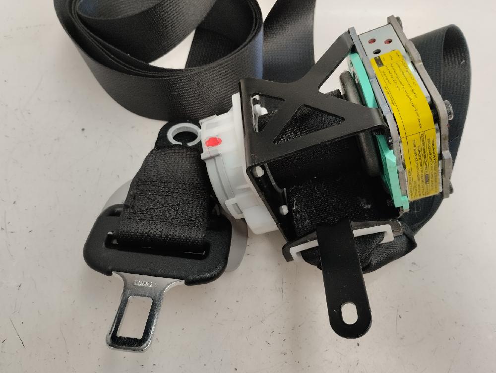 CINTURON SEGURIDAD DELANTERO DERECHO TOYOTA VERSO 1.6 MT 132CV | 97KW