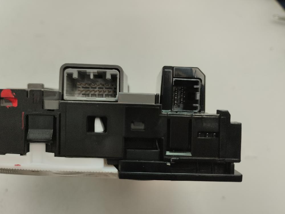 LUZ INTERIOR HONDA HRV 1.6 MT 120CV | 88KW