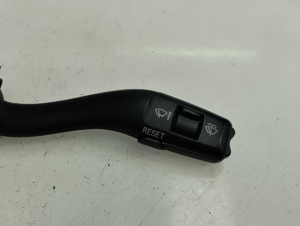 MANDO LIMPIA AUDI A4 1.9 TDI 6MT 130CV