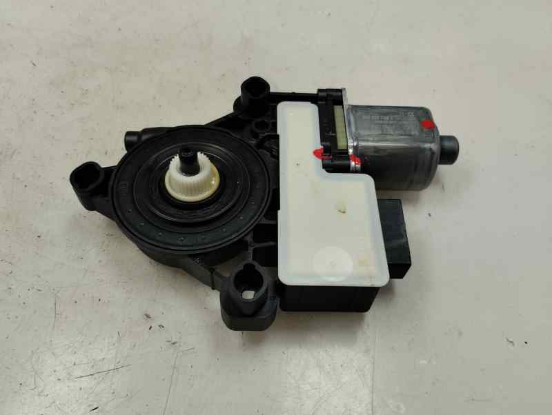 MOTOR ELEVALUNAS TRASERO IZQUIERDO SEAT ARONA 1.0 AMT 110CV | 81KW