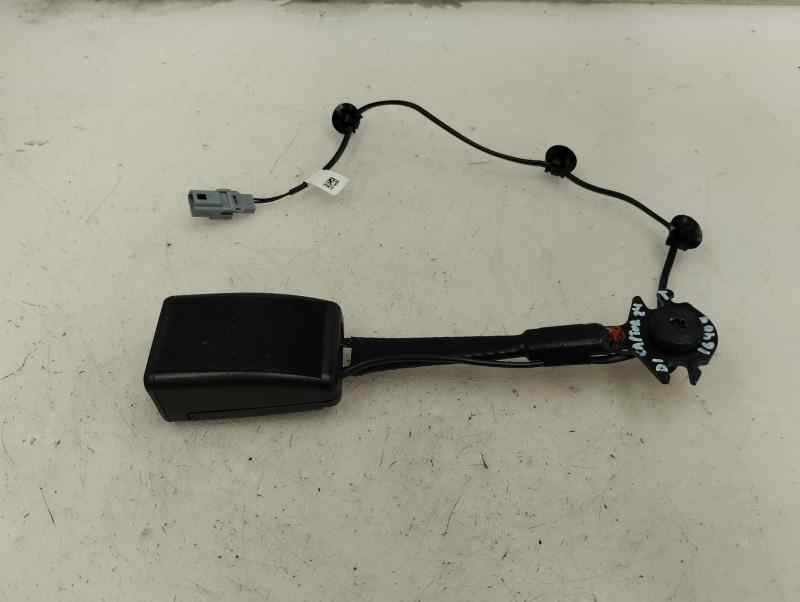 ANCLAJE CINTURON DELANTERO IZQUIERDO RENAULT CAPTUR 1.0 MT 100CV | 74KW