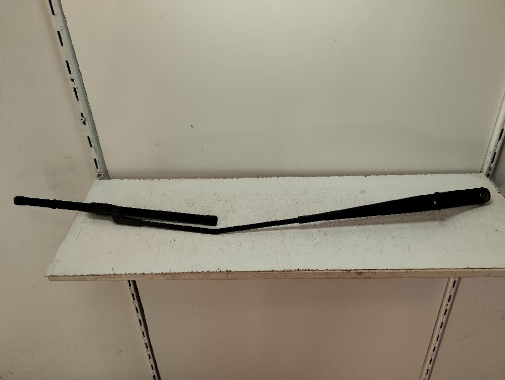 BRAZO LIMPIA DELANTERO DERECHO SEAT IBIZA 1.0 TSI MT 95CV