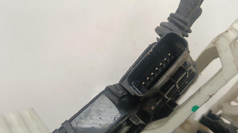 CERRADURA PUERTA DELANTERA IZQUIERDA HYUNDAI TUCSON 1.6 MT 132CV
