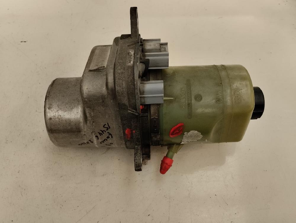 BOMBA DIRECCION FORD FOCUS 2.0 TDCI MT 136CV