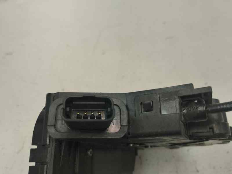 CERRADURA PUERTA TRASERA IZQUIERDA RENAULT CLIO 0.9 TSE MT 90CV