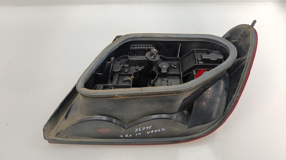 PILOTO TRASERO IZQUIERDO CITROEN XSARA 1.9 D MT 70CV