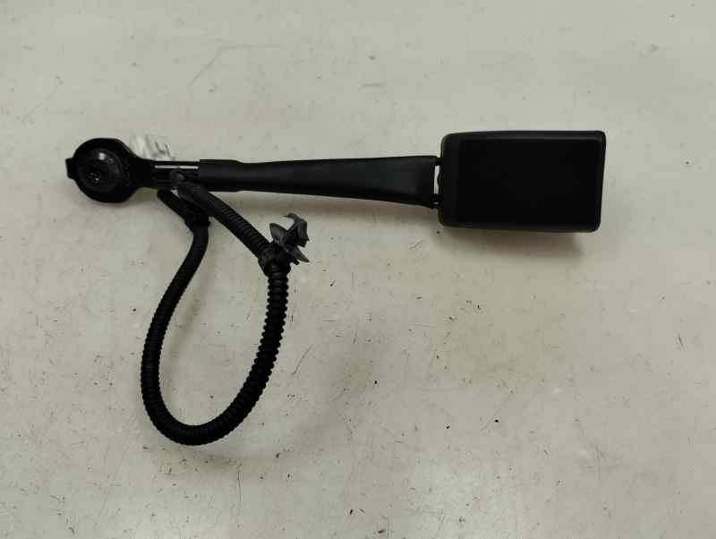 ANCLAJE CINTURON DELANTERO DERECHO HYUNDAI KONA 1.0 MT 120CV | 88KW