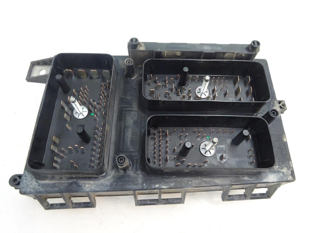 CAJA RELES FUSIBLES OPEL ASTRA 2006 1.7 CDTI MT 100CV