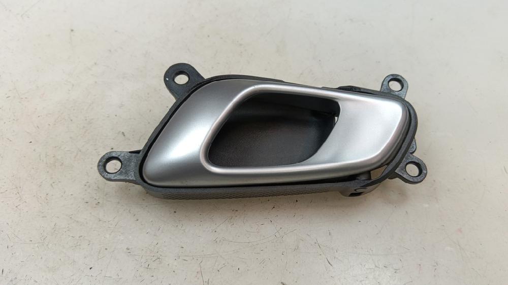 MANETA INTERIOR DELANTERA IZQUIERDA KIA CEED 1.6 CRDI DCT 136CV