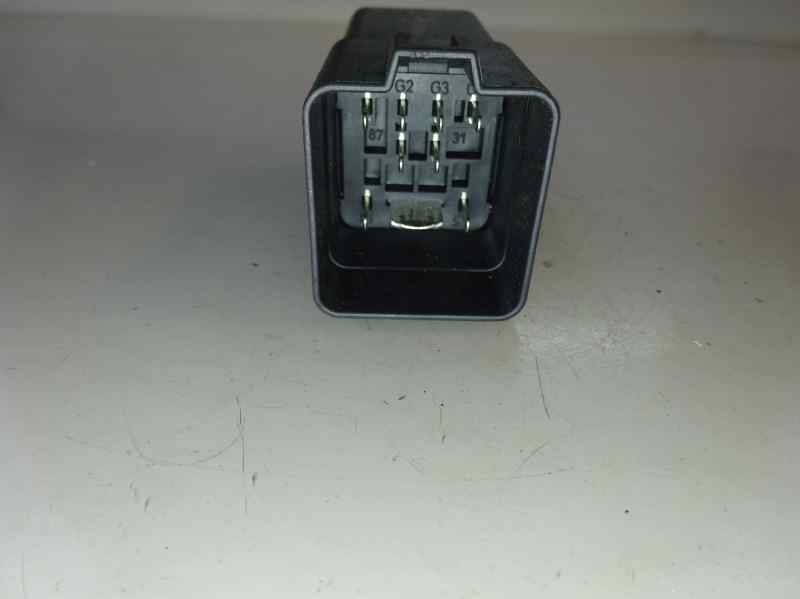 CAJA PRECALENTAMIENTO VOLKSWAGEN JETTA 1.9 TDI BLUEMOTION MT 105CV