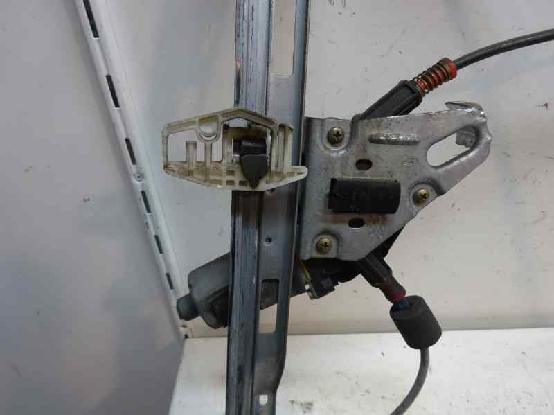ELEVALUNAS DELANTERO IZQUIERDO PEUGEOT 206 2001 1.4 MT 75CV