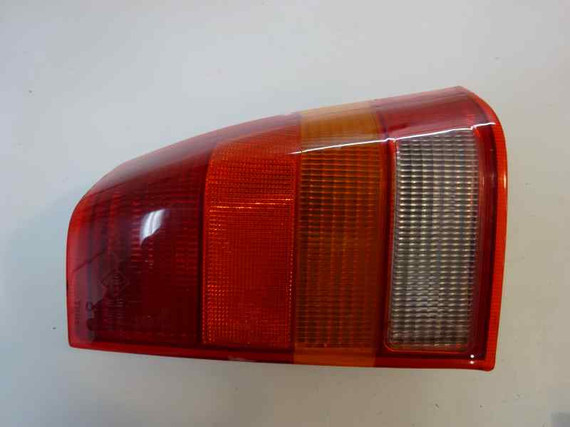 PILOTO TRASERO IZQUIERDO OPEL KADETT 1.6 MT 82CV | 60KW