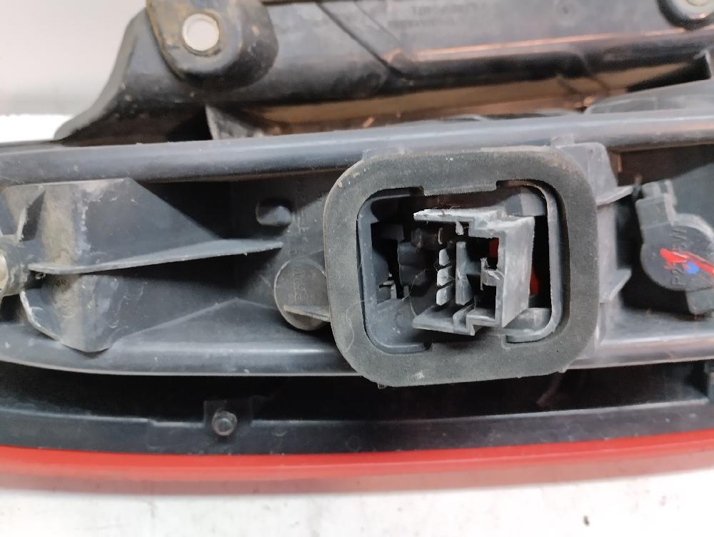 PILOTO TRASERO DERECHO FIAT PUNTO 1.4 MT 95CV | 70KW
