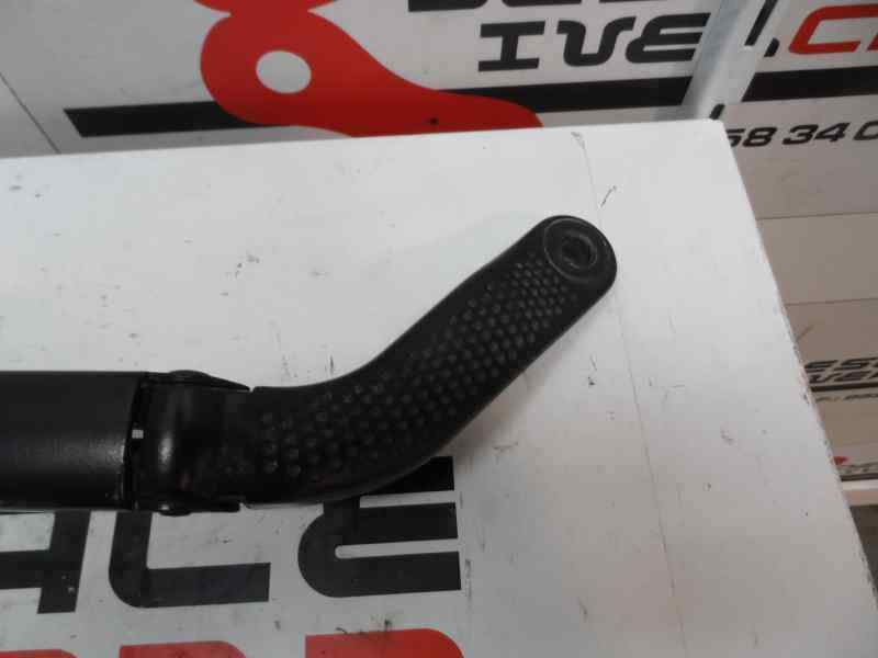 BRAZO LIMPIA DELANTERO IZQUIERDO CITROEN C4 2007 1.4 MT 88CV | 65KW