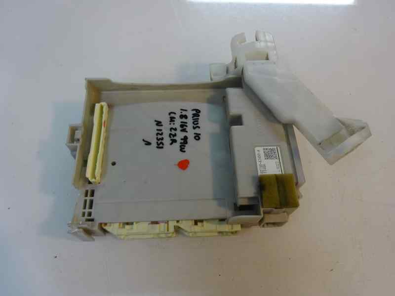CAJA RELES FUSIBLES TOYOTA PRIUS 1.8CVT 99CV