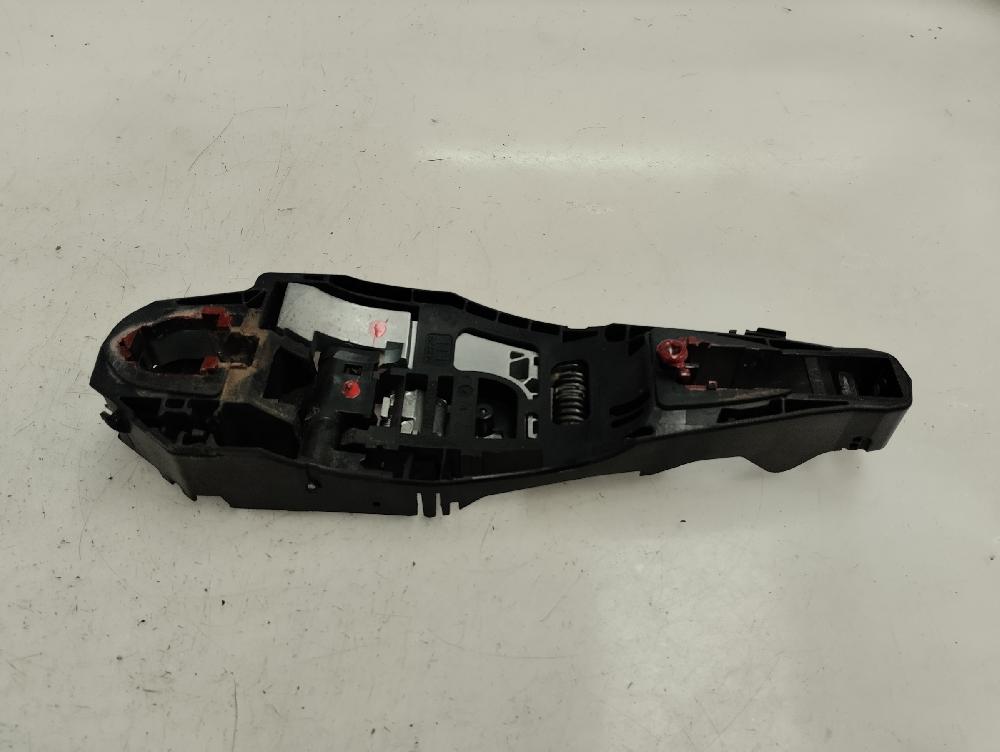 SOPORTE MANETA EXTERIOR PUERTA TRASERA DERECHA CITROEN C4 1.2 MT 110CV | 81KW