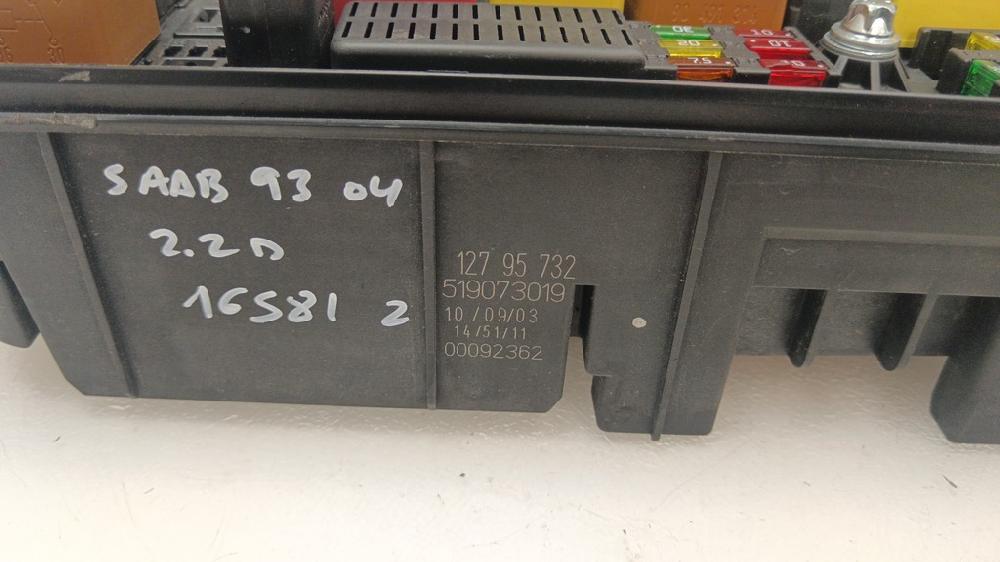 CAJA RELES FUSIBLES SAAB 93 2.2 MT 125CV | 92KW