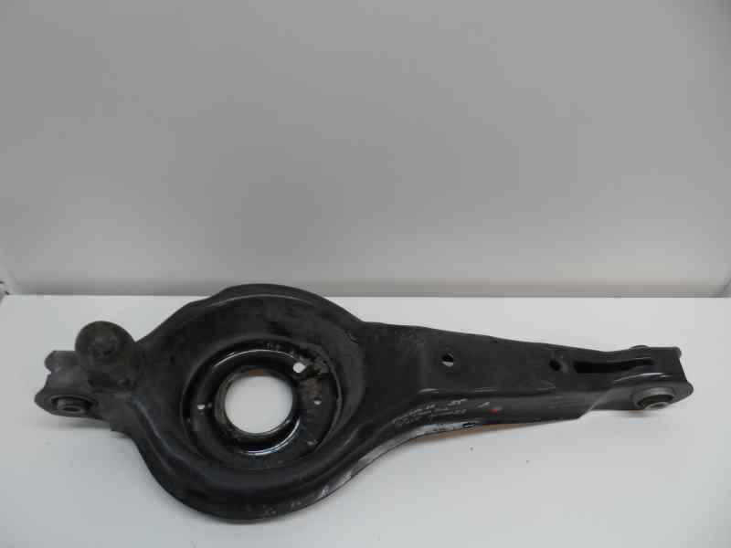 BRAZO SUSPENSION INFERIOR TRASERO IZQUIERDO FORD FOCUS 2011 1.6 TDCI MT 115CV