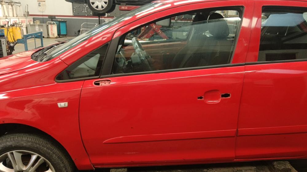 PUERTA DELANTERA IZQUIERDA OPEL CORSA 1.4 MT 90CV | 66KW